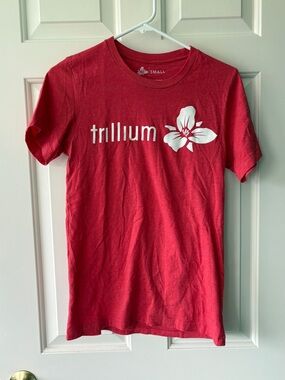 Trillium Pink Graphic Tee Trillium